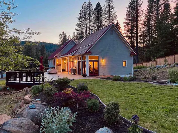 9 Spring Meadows Rd, McCloud, CA 96057