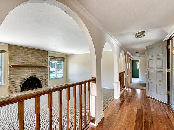 5th image of 65 Vivian Court