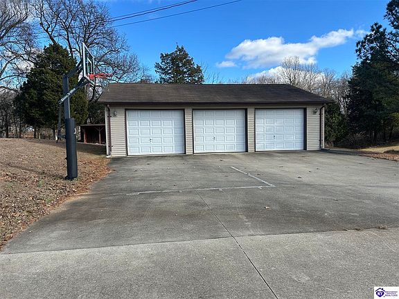 2nd image of 225 Carter Dr