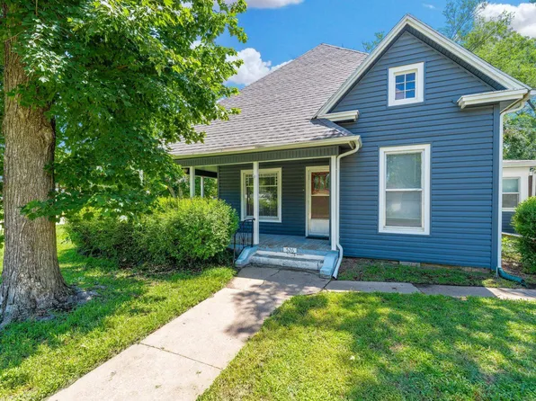 526 N Linden St, Belle Plaine, KS 67013