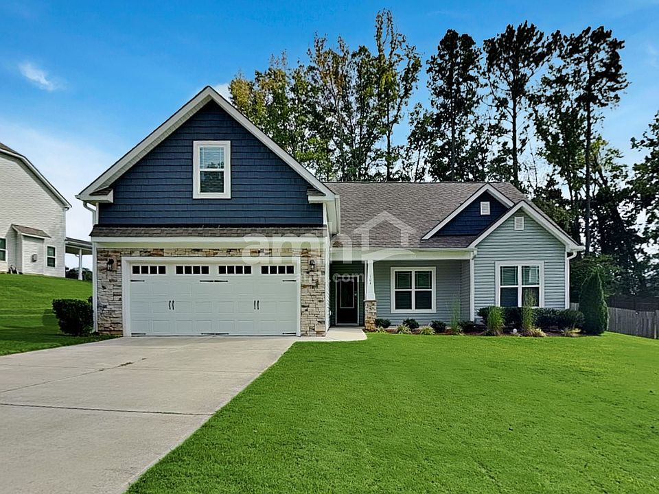 1st image of 104 White Ash Ln
