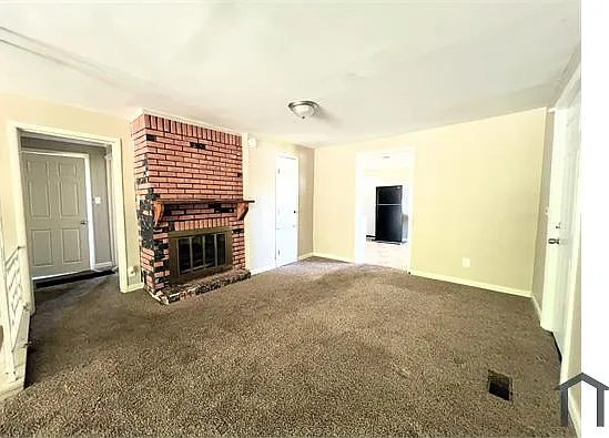 3 bed, 1120 sqft, $900 — Photo 3