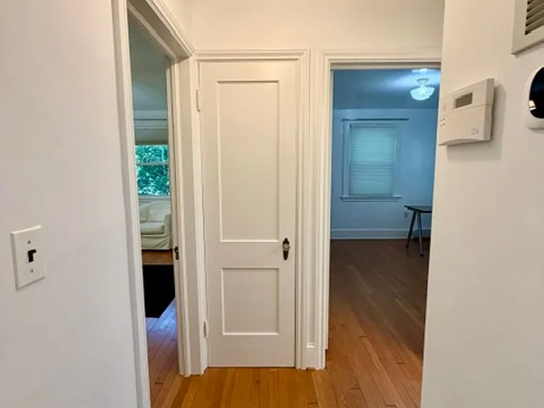 811 Forest Glen Rd — Photo 17
