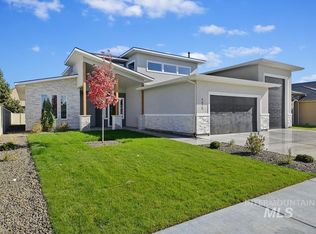 4476 N Bryce Cyn, Meridian, ID 83646