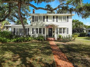 203 24th St W, Bradenton, FL 34205