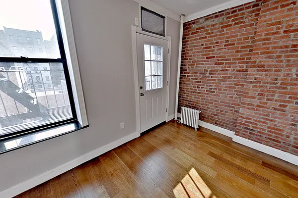 Rented by Centennial Properties NY | media 5