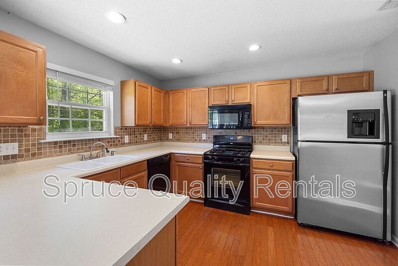 1st image of 5551 Spindlewood Ct