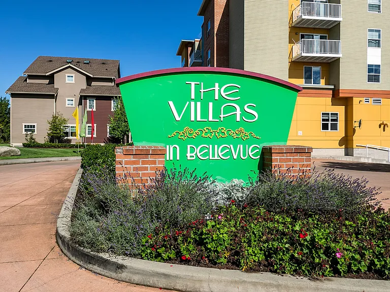 The Villas in Bellevue — Photo 19