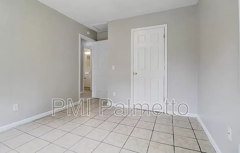 329 Saddlefield Rd — Photo 9