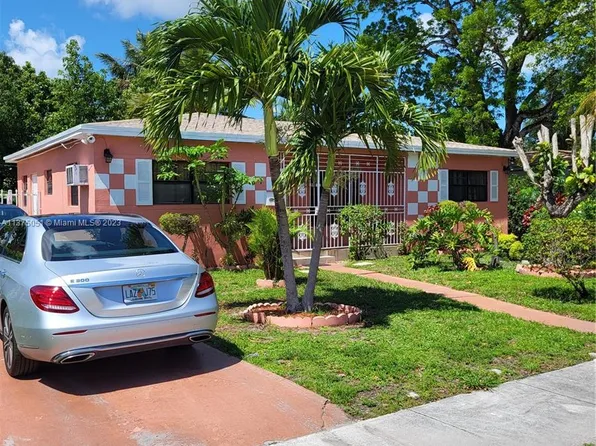 1071 NE 152nd Ter, North Miami Beach, FL 33162