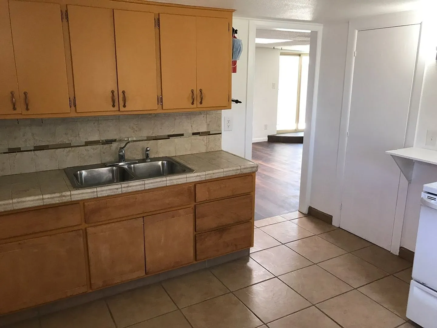 2338 N 52nd Street — Photo 3