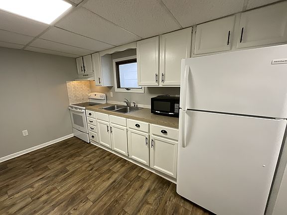 3rd image of 51 Chambersburg St #6