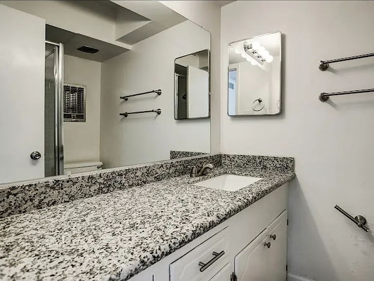 2824 Briarhurst Dr #34 — Photo 7