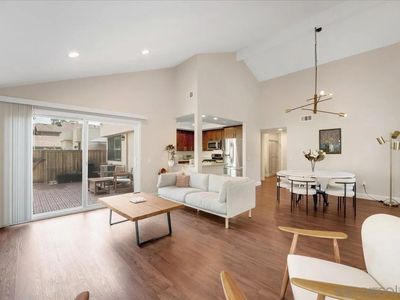 9722 Caminito De La Fada, San Diego, CA, 92124