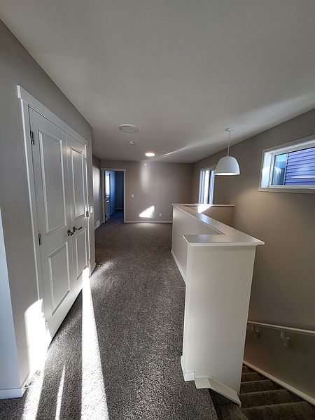 Calgary House for rent - 4 Bedrooms — photo 32