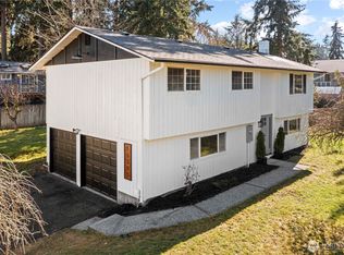 15305 18th Avenue Ct E, Tacoma, WA