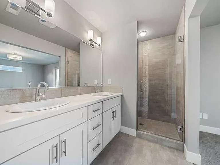 6636 SE 57th Ave — Photo 12