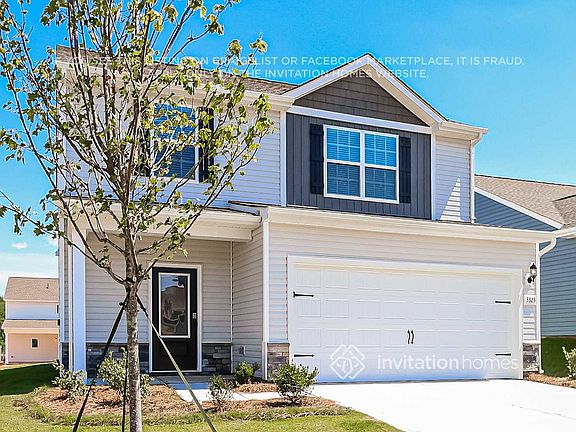 4th image of 3323 Fox Hall Dr