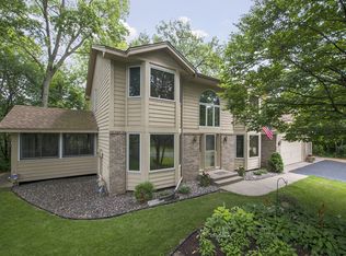 1800 Ives Ln N, Plymouth, MN 55441