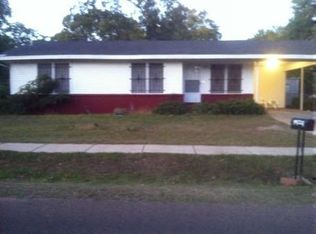 1424 Stella St, Natchitoches, LA 71457