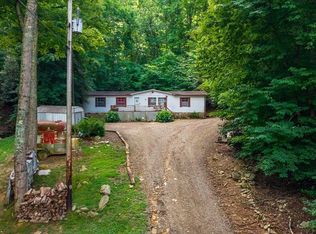 476 Claude Rogers Rd, Marble, NC 28905