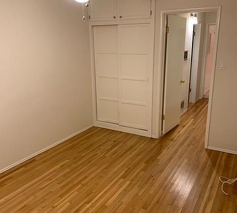 2nd image of 7844 Flight Ave #1/2