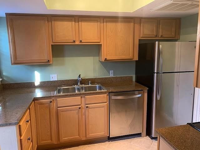 1st image of 6345 Bordeaux Ave #6345