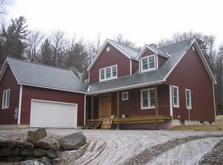 53 Country Lane, Wardsboro, VT 05360