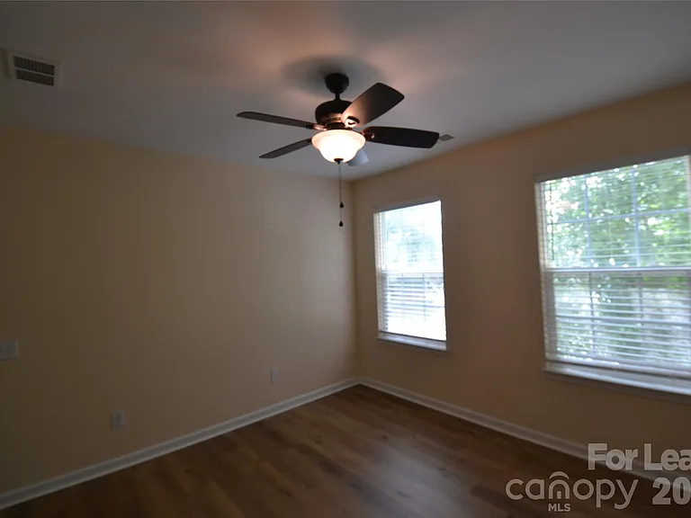 6820 Beverly Springs Dr — Photo 25