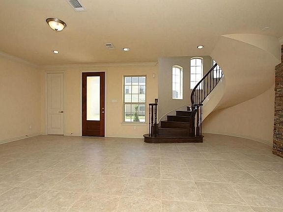 4th image of 14478 Summerleaf Ln