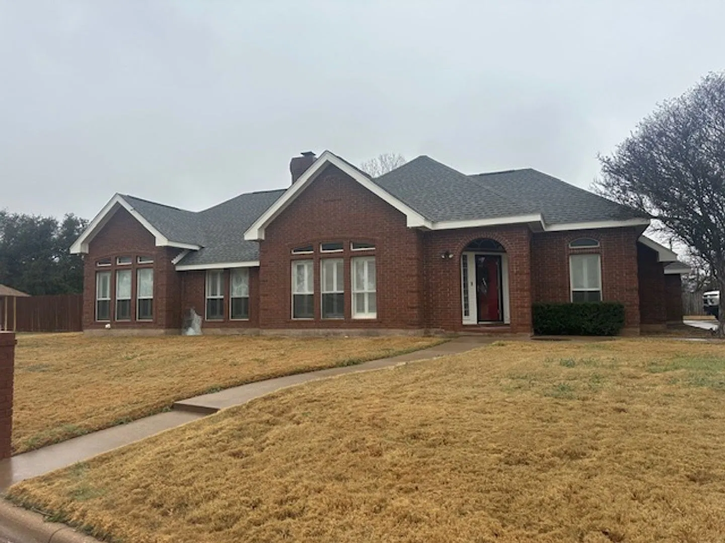 52 Glen Abbey — Photo 2
