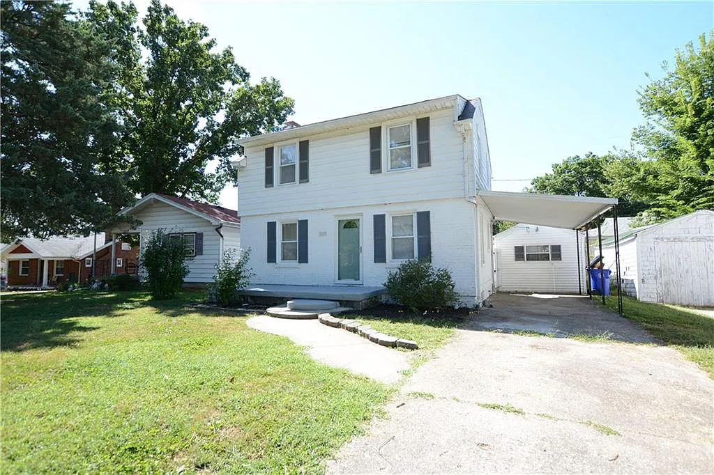 1123 S 21st St photo 1