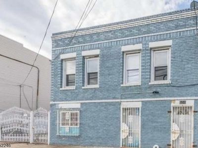 806 4Th Ave, Elizabeth, NJ, 07202