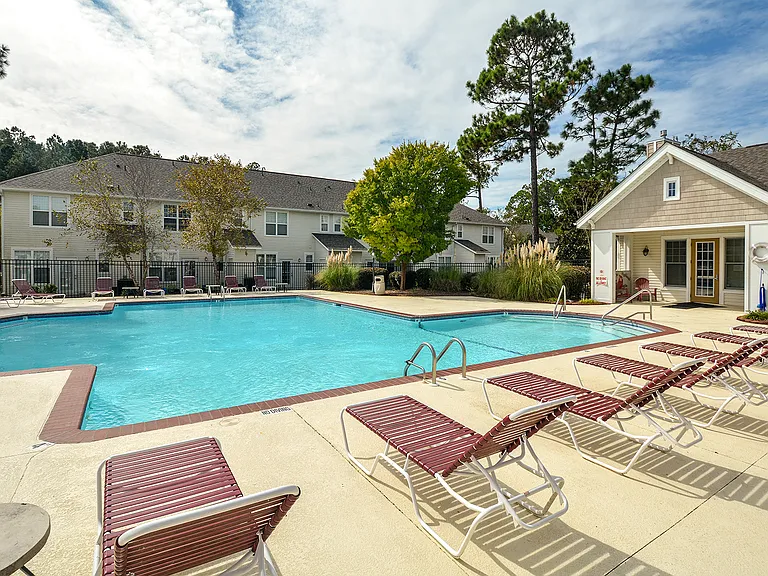 Cardinal Pointe at The Highlands — Photo 20