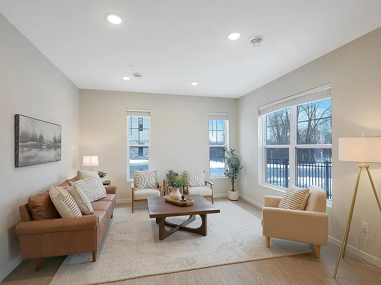 Ironwood Townhomes — Photo 4