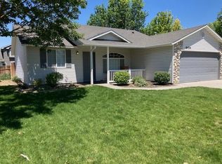 6454 E Winslow Dr, Nampa, ID 83687