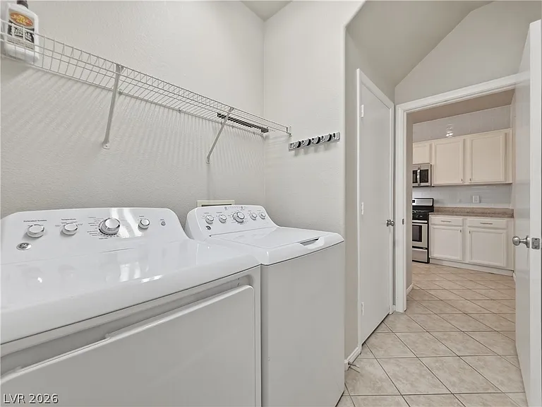 9305 Gold Dove Ct — Photo 22
