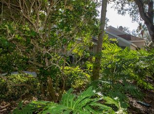8801 Lakeside Cir, Vero Beach, FL 32963