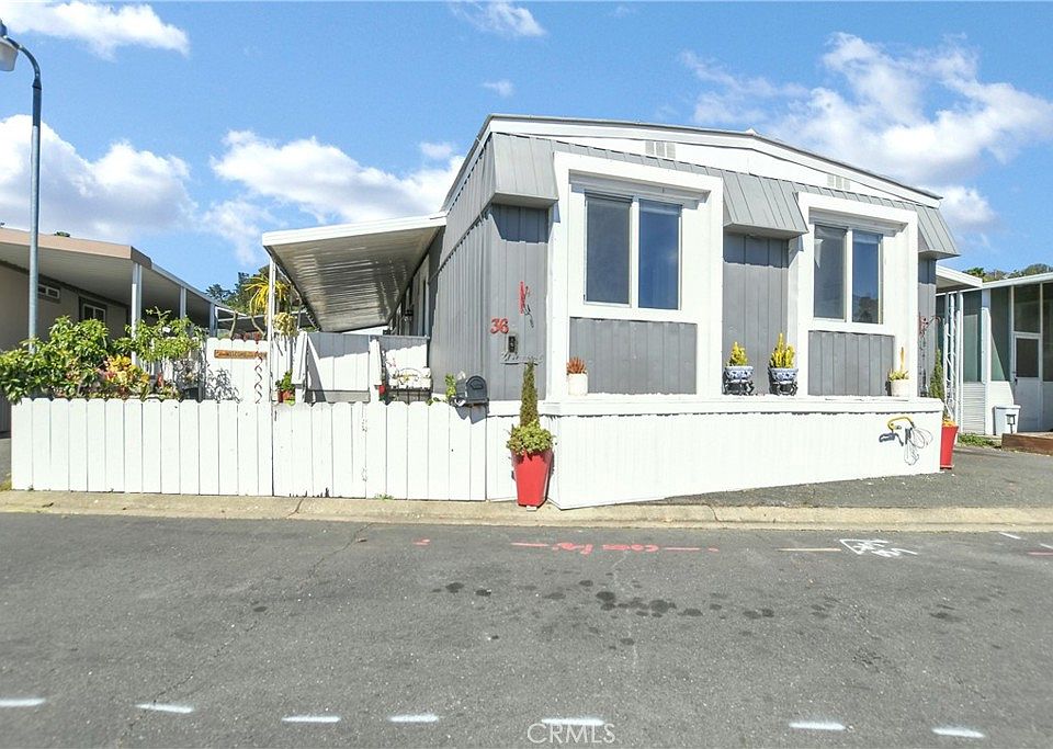 1st image of 36 Helen Ave #36