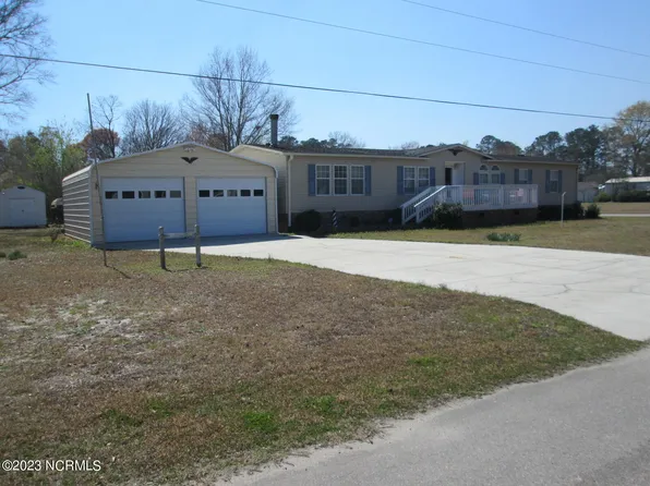 1141 Barefoot Bay Place SW, Supply, NC 28462