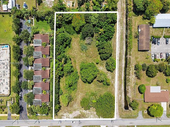 5th image of 4137 Gulfstream Rd