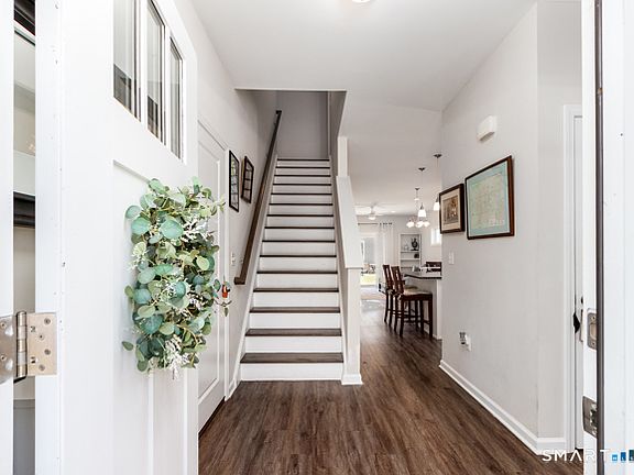 3rd image of 28 South Lakeside Drive #28