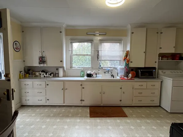 41 Union St #4, Brunswick, ME 04011