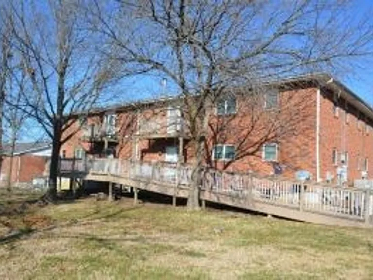 260 Apple Tree Ct — Photo 10