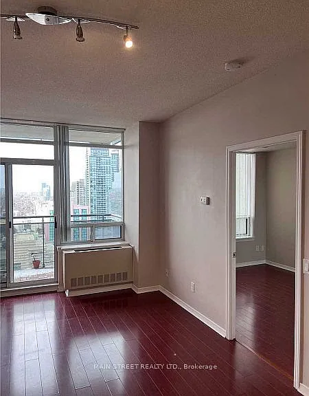 155 Beecroft Rd #Penthouse 210 — Photo 4