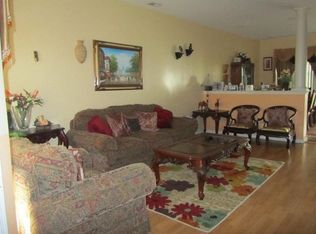 703 Dahlia Cir, Dayton, NJ