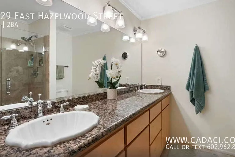 3129 E Hazelwood St — Photo 20