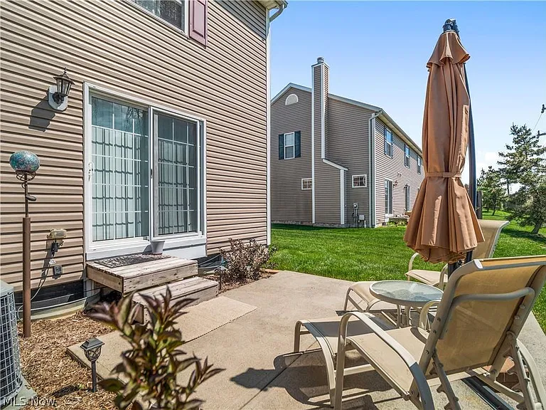 380 Angela Ln #380 — Photo 21