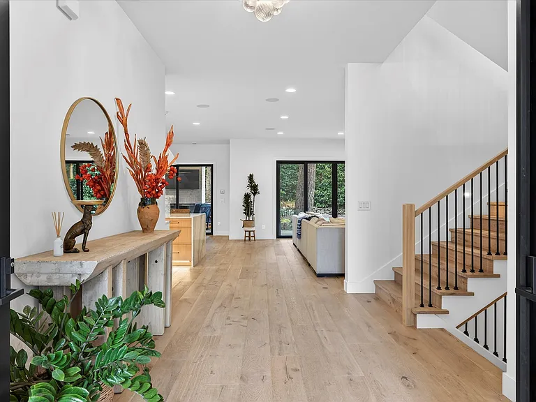 825 Ellis Ave — Photo 28