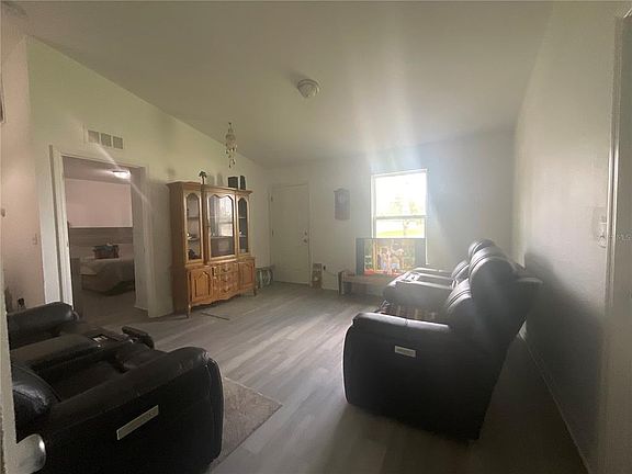 3rd image of 15309 SW 52ND CIRCLE